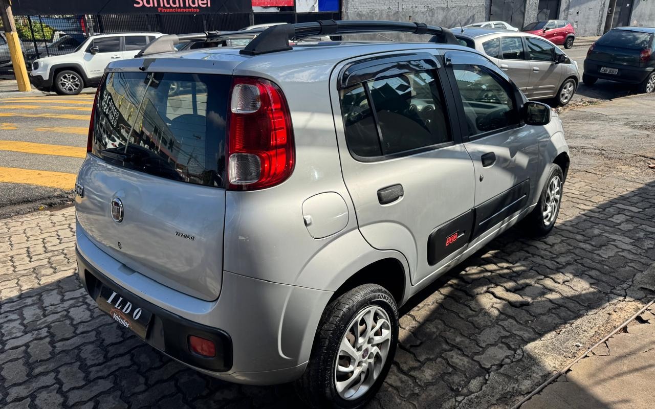 imagem-https://www.socarrao.com.br/sc-vehicle-images-prod/3649359/1788553915142-NS5qcGVn.jpeg