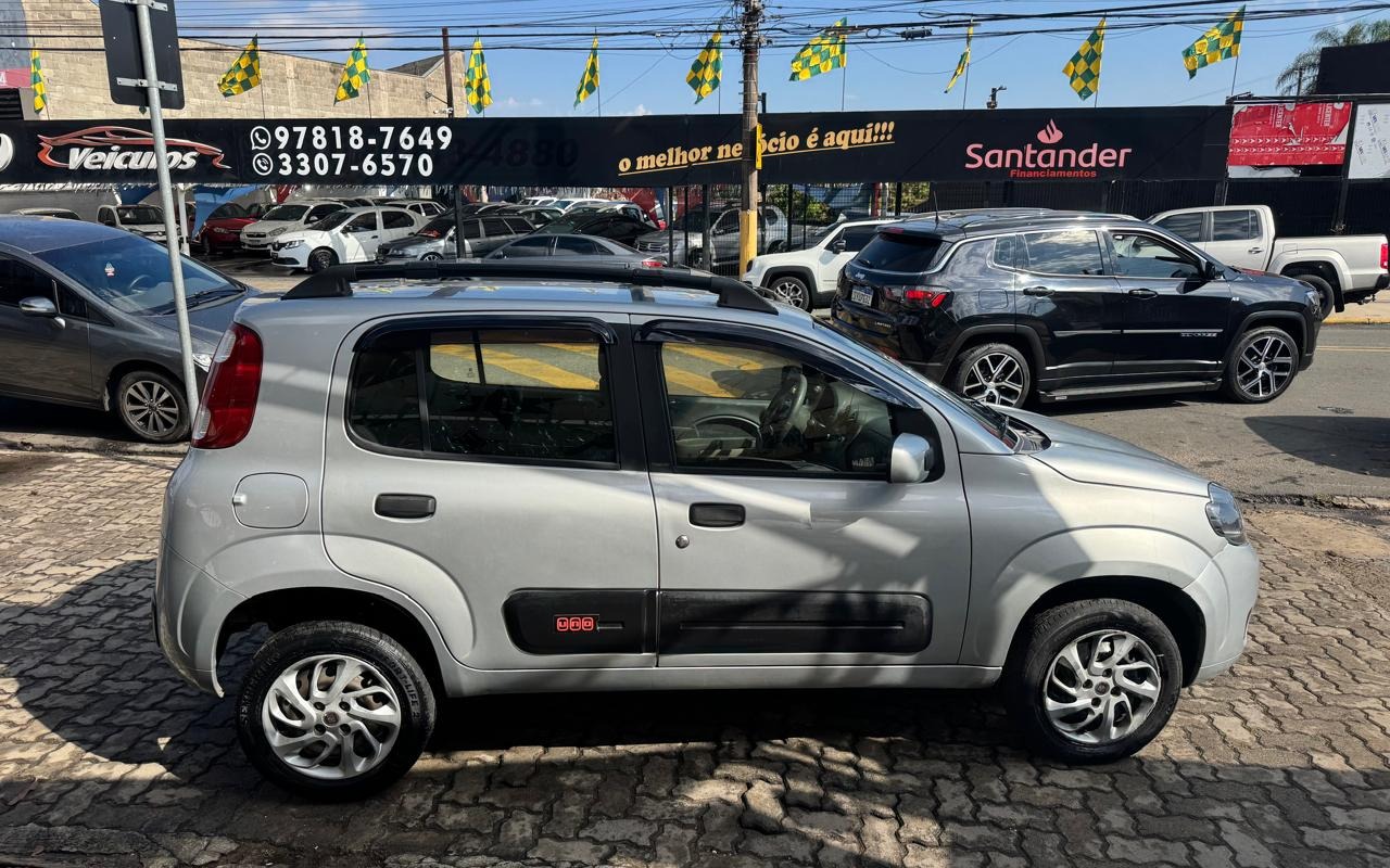 imagem-https://www.socarrao.com.br/sc-vehicle-images-prod/3649359/1788553915512-OC5qcGVn.jpeg