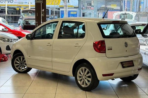 imagem-https://www.socarrao.com.br/sc-vehicle-images-prod/3649362/1788890071734-8452670_5_B_6eaac06267.jpeg