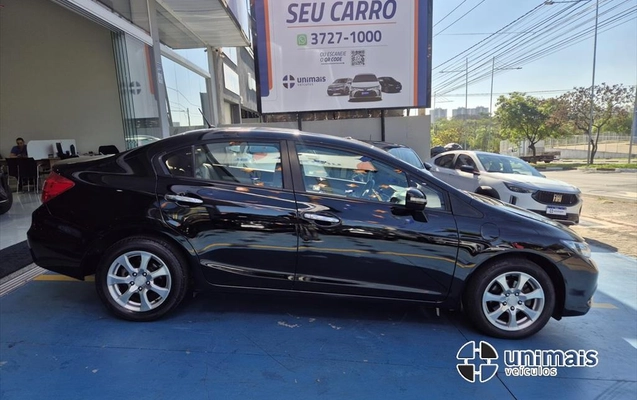imagem-https://www.socarrao.com.br/sc-vehicle-images-prod/3649370/1788553986118-34fa6a85-3d0b-44dc-9e36-d693307e759c20260904162901.jpeg