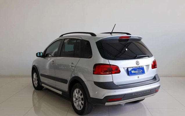 imagem-https://www.socarrao.com.br/sc-vehicle-images-prod/3649385/1788613578701-8350542_2_B_80e4f63aef.jpeg