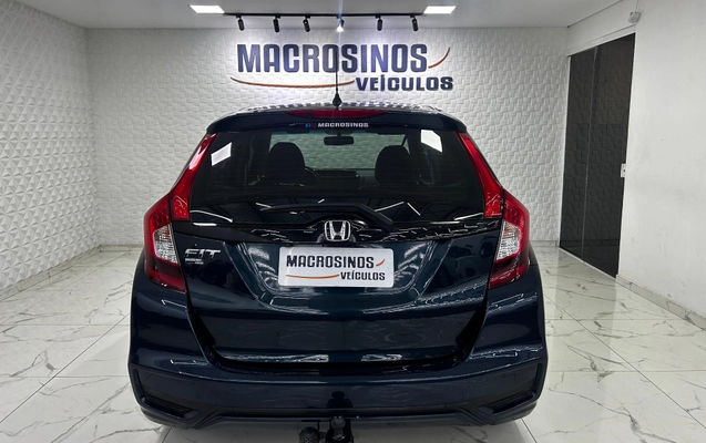 imagem-https://www.socarrao.com.br/sc-vehicle-images-prod/3649418/1788554400549-3e6e83174c1f4ae29c8c3522e0adeaa0_1788537919616.jpg