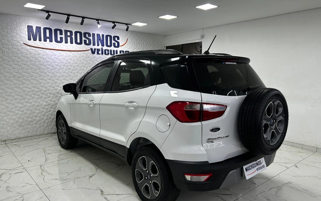 imagem-https://www.socarrao.com.br/sc-vehicle-images-prod/3649464/1788554432684-44d56a28253e408e8104dc77b7cd0773_1783791456432.jpg
