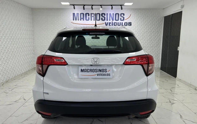 imagem-https://www.socarrao.com.br/sc-vehicle-images-prod/3649482/1788554431068-24ecd82794f943639ac0e4becf2035c4_1782251060593.jpg