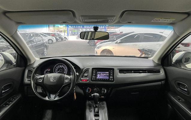 imagem-https://www.socarrao.com.br/sc-vehicle-images-prod/3649482/1788554431068-4ff6cd81e7d045888ba548d10a6b1986_1782251060590.jpg