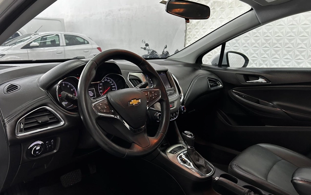 imagem-https://www.socarrao.com.br/sc-vehicle-images-prod/3649488/1788554436853-4c31b23688b04e52a5d7de64ce58ada5_1780578438707.jpg