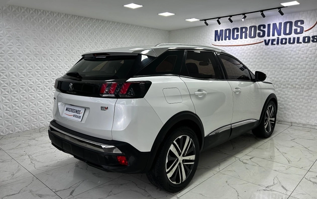 imagem-https://www.socarrao.com.br/sc-vehicle-images-prod/3649495/1788554440387-d21867cab15f4a5cbddfde46ccb9ed7e_1778263682001.jpg