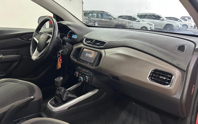 imagem-https://www.socarrao.com.br/sc-vehicle-images-prod/3649498/1788554442284-a9bb59242b6f425ca0c57b0c38fee152_1788345250913.jpg