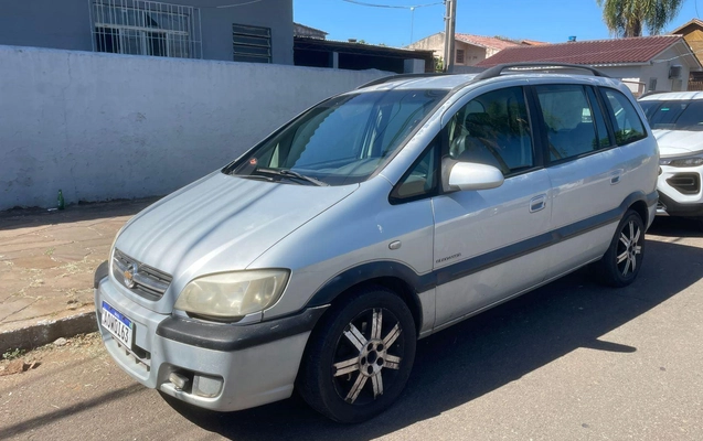 imagem-https://www.socarrao.com.br/sc-vehicle-images-prod/3649499/1788554442480-7a464d400da448f2b3f64a1c350fff06_1776093376872.jpg