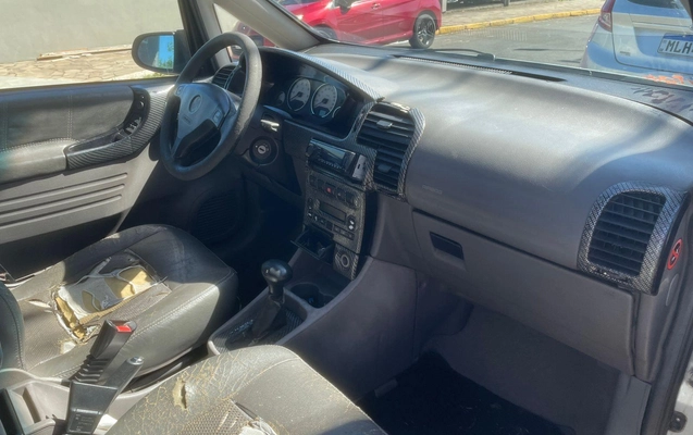 imagem-https://www.socarrao.com.br/sc-vehicle-images-prod/3649499/1788554442481-a84911cedc6340c8bacf761b25bcf1ae_1776093383180.jpg