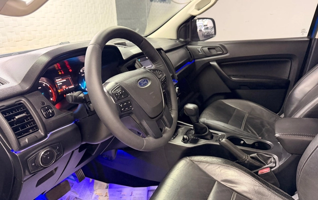 imagem-https://www.socarrao.com.br/sc-vehicle-images-prod/3649500/1788554442531-6e1334e146324770aa65d15c89a42765_1778351275209.jpg