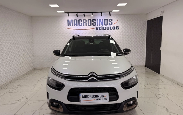 imagem-https://www.socarrao.com.br/sc-vehicle-images-prod/3649508/1788554444821-27d00e594eb441beb4f321db933daa73_1778587574234.jpg