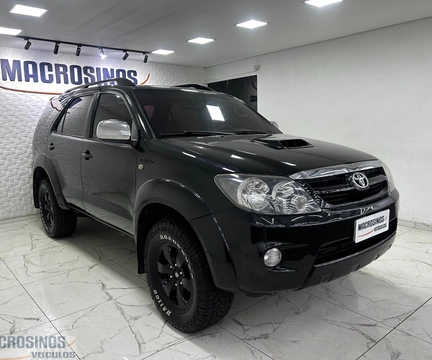 Toyota Hilux SW4 2007 Preto — foto 1 de 3