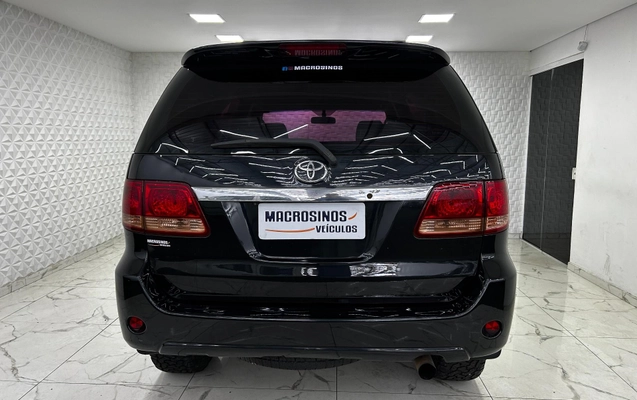 imagem-https://www.socarrao.com.br/sc-vehicle-images-prod/3649509/1788554445987-90e2f1d1361f47e6a95a67b11f825fe3_1785503717779.jpg