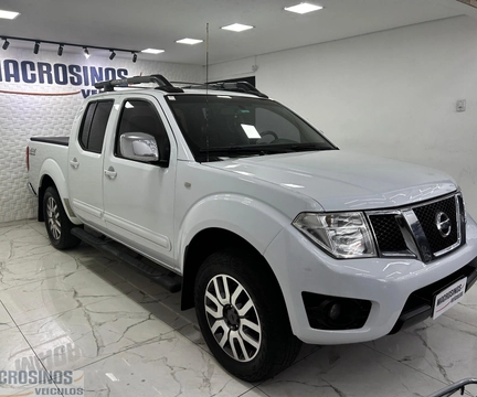 Nissan Frontier 2014 Branco — foto 1 de 3
