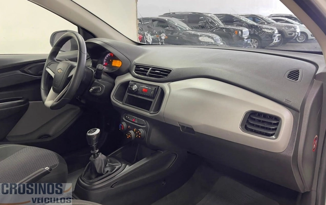 imagem-https://www.socarrao.com.br/sc-vehicle-images-prod/3649516/1788554448217-8a5bf6bd2d3a46cabb335c270b9c9c9e_1786467038852.jpg