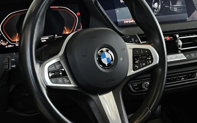 imagem-https://www.socarrao.com.br/sc-vehicle-images-prod/3649524/1788554536604-PZUopbU9xI9LNqgGcRNZ2NTw77rP0YnQ.jpg