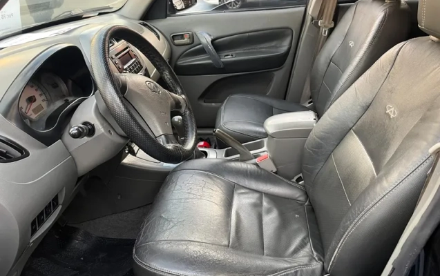 imagem-https://www.socarrao.com.br/sc-vehicle-images-prod/3649531/1789562470050-87549487-5a1f-47a3-8907-39c3a9159d9c.webp
