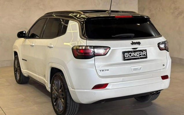 imagem-https://www.socarrao.com.br/sc-vehicle-images-prod/3649558/1790024769100-8452754_2_B_ad00d5483f.jpeg