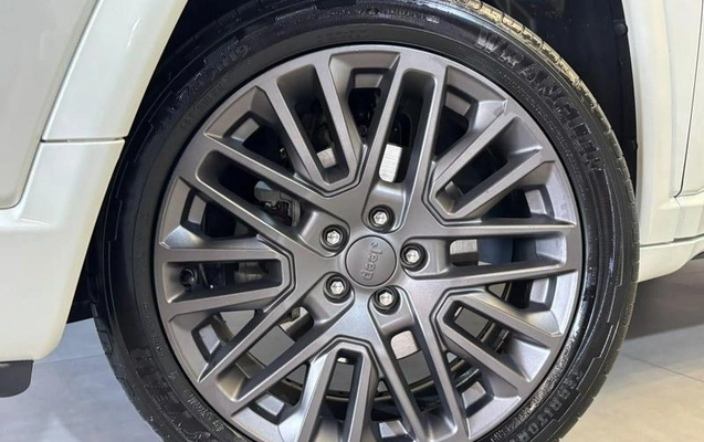 imagem-https://www.socarrao.com.br/sc-vehicle-images-prod/3649558/1790024769101-8452754_6_B_20a94fdc0f.jpeg