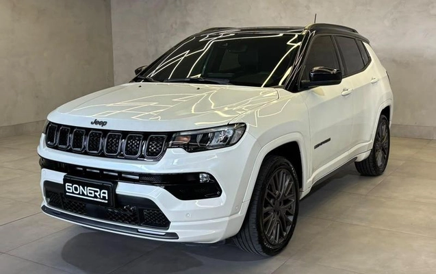 imagem-https://www.socarrao.com.br/sc-vehicle-images-prod/3649558/1790024769101-8452754_9_B_0822b982db.jpeg