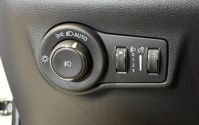 imagem-https://www.socarrao.com.br/sc-vehicle-images-prod/3649558/1790024769113-8452754_9_B_129961a526.jpeg