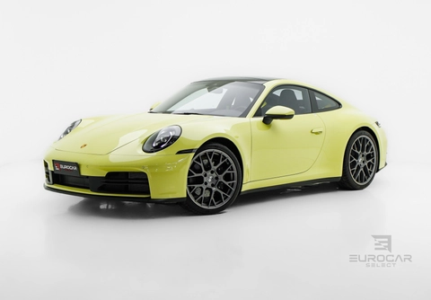 Porsche 911 2025 Amarelo — foto 1 de 3