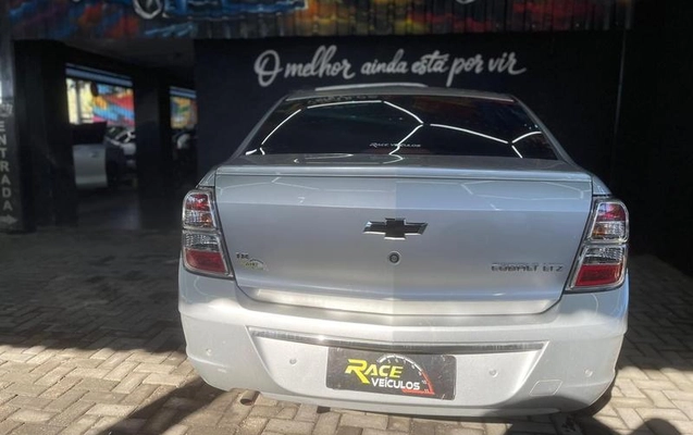 imagem-https://www.socarrao.com.br/sc-vehicle-images-prod/3649701/1789170346863-8436190_0_B_76d51a1e77.jpeg