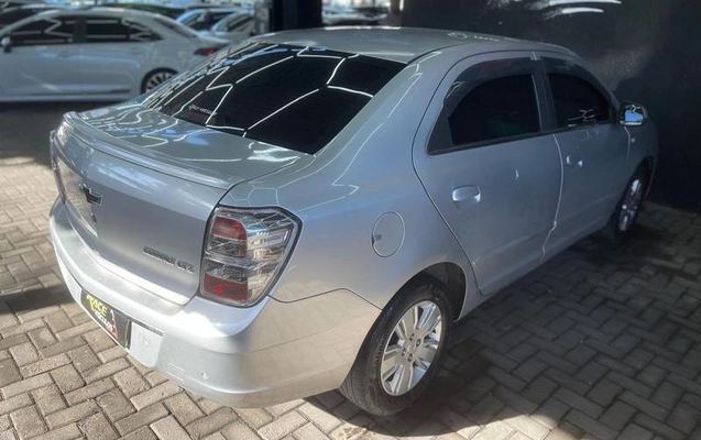 imagem-https://www.socarrao.com.br/sc-vehicle-images-prod/3649701/1789170346874-8436190_5_B_e7a4034423.jpeg