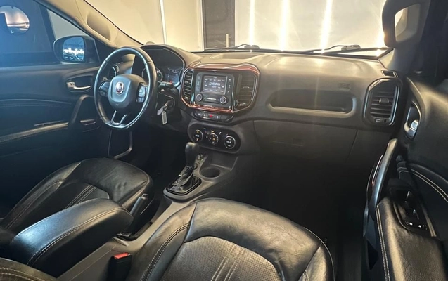imagem-https://www.socarrao.com.br/sc-vehicle-images-prod/3649706/1789589481092-gb-36b5f6e.jpeg