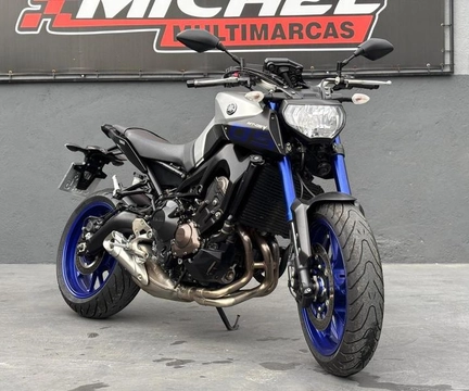 Yamaha MT-09 850cc/ABS 2017 Prata — foto 1 de 3