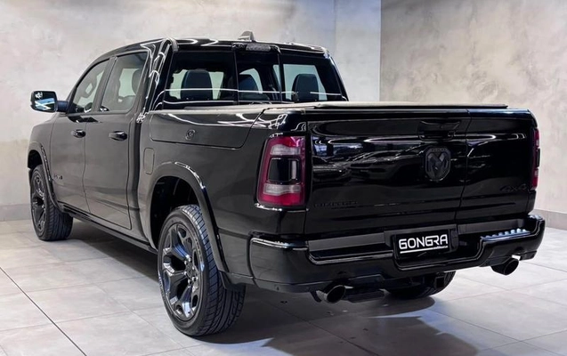 imagem-https://www.socarrao.com.br/sc-vehicle-images-prod/3649831/1790282655508-8452842_22_B_6f8e63e5fd.jpeg