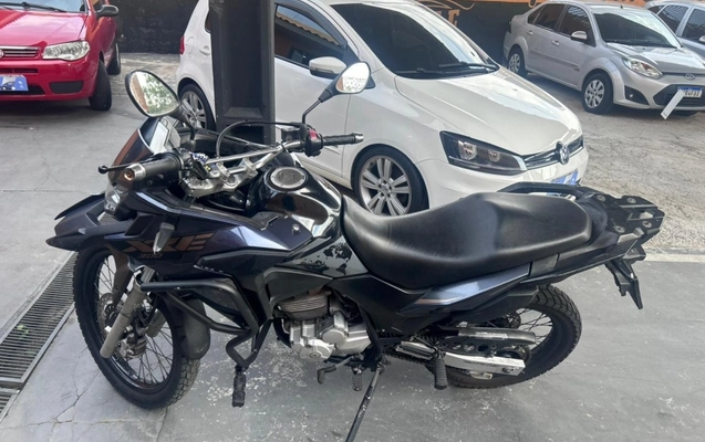 imagem-https://www.socarrao.com.br/sc-vehicle-images-prod/3649895/1788555708054-ENw3346vCApbMXEIh6QRAK33JXcGsBbV.jpg