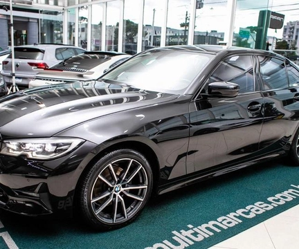 BMW 320i 2020 Preto — foto 1 de 3