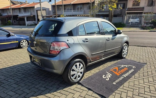 imagem-https://www.socarrao.com.br/sc-vehicle-images-prod/3650045/1789589197387-8452904_2_B_7ef429d64a.jpeg