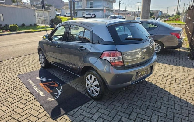imagem-https://www.socarrao.com.br/sc-vehicle-images-prod/3650045/1789589197394-8452904_9_B_524b20c5a4.jpeg