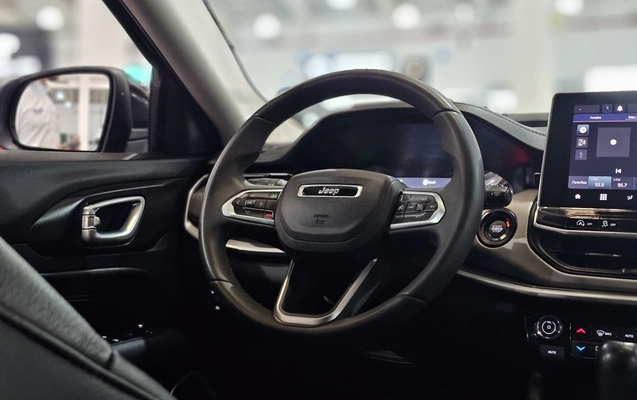 imagem-https://www.socarrao.com.br/sc-vehicle-images-prod/3650065/1788556333056-1_050033.jpg