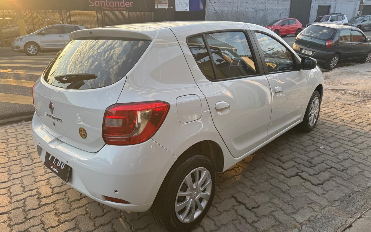 imagem-https://www.socarrao.com.br/sc-vehicle-images-prod/3650090/1788556429664-NS5qcGVn.jpeg