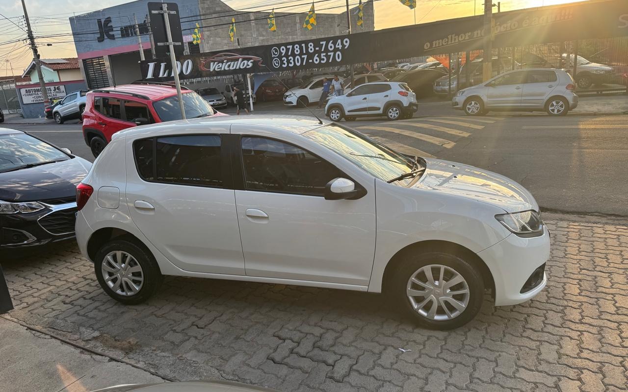imagem-https://www.socarrao.com.br/sc-vehicle-images-prod/3650090/1788556429807-OC5qcGVn.jpeg