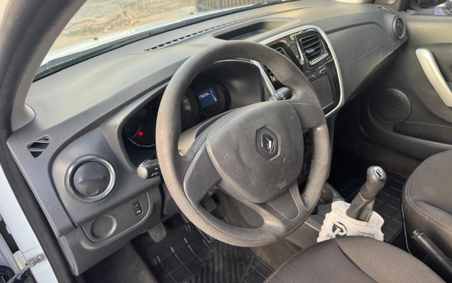 imagem-https://www.socarrao.com.br/sc-vehicle-images-prod/3650090/1788556430121-MTAuMi5qcGVn.jpeg
