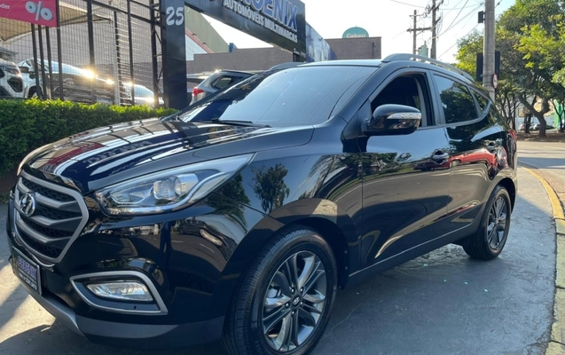 imagem-https://www.socarrao.com.br/sc-vehicle-images-prod/3650246/1789733093363-VcSebKQ1Qx1HDoMgTsGZo2NTwQVJiZEW.jpg