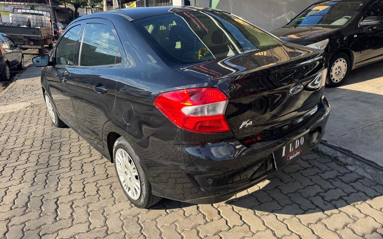 imagem-https://www.socarrao.com.br/sc-vehicle-images-prod/3650263/1788556819238-NC5qcGVn.jpeg