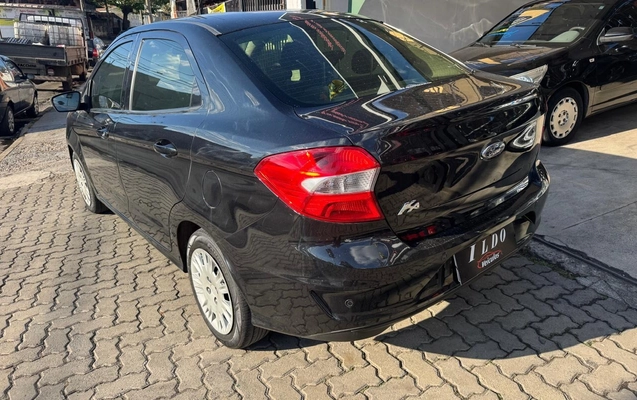 imagem-https://www.socarrao.com.br/sc-vehicle-images-prod/3650263/1788556819238-NC5qcGVn.jpeg
