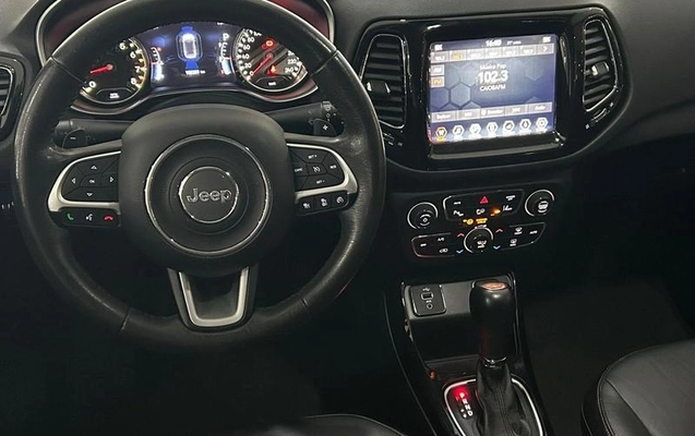 imagem-https://www.socarrao.com.br/sc-vehicle-images-prod/3650282/1789659426797-8410874_14_B_d05f03e97d.jpeg