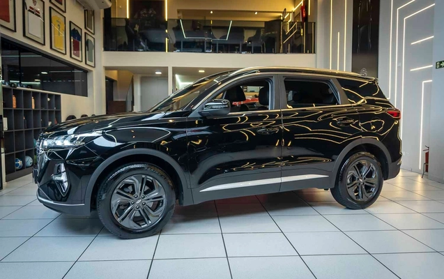 imagem-https://www.socarrao.com.br/sc-vehicle-images-prod/3650283/1789405095399-45ae73e5-46ab-4f5e-a7d7-61feed481858.jpg