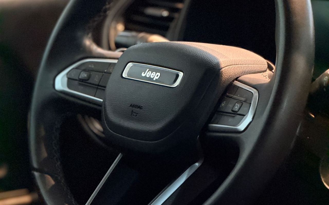 imagem-https://www.socarrao.com.br/sc-vehicle-images-prod/3650502/1788557383921-V2hhdHNBcHAgSW1hZ2UgMjAyNi0wOS0wNCBhdCAxNi41MS4xNyAoMikuanBlZw.jpeg