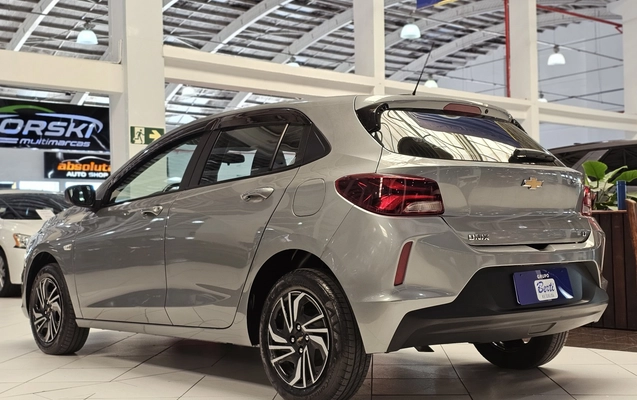 imagem-https://www.socarrao.com.br/sc-vehicle-images-prod/3650860/1788557957359-1_123814.jpg