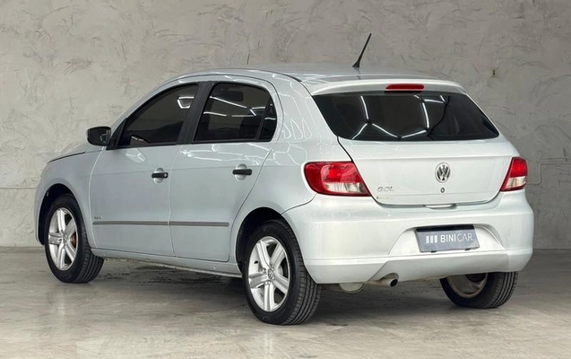 imagem-https://www.socarrao.com.br/sc-vehicle-images-prod/3651160/1788559387955-8380026_1_B_58a837da55.jpeg