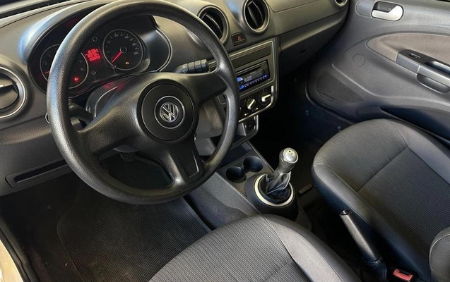 imagem-https://www.socarrao.com.br/sc-vehicle-images-prod/3651555/1790010451034-8453059_16_B_c2c0662faf.jpeg