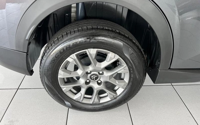 imagem-https://www.socarrao.com.br/sc-vehicle-images-prod/3652412/1789162946262-8290938_8_B_c8621e426b.jpeg
